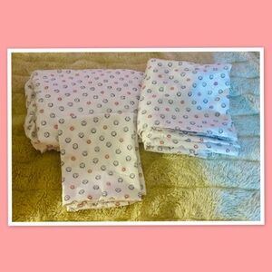 Cynthia Rowley Happy Smiley Faces White, Pink & Black 3 PC. Sheet Set, Twin XL